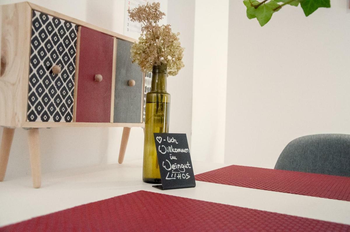 Lithos